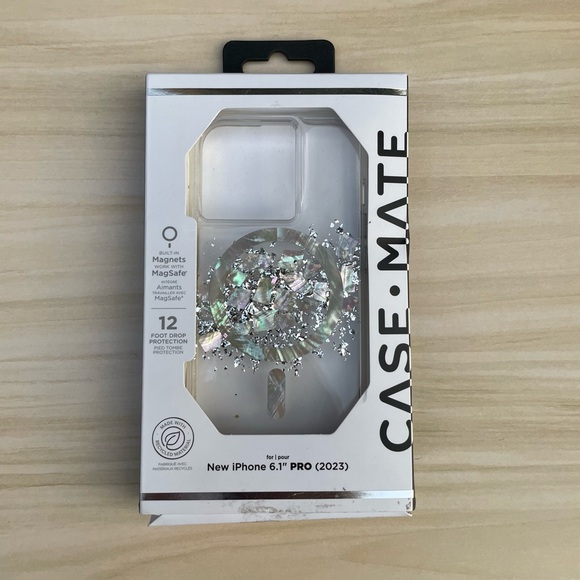 iPhone 15 Pro - Picture 4 of 6